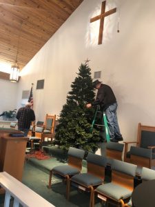 Decorating for Advent 2018 Charleston Presbyterian Church